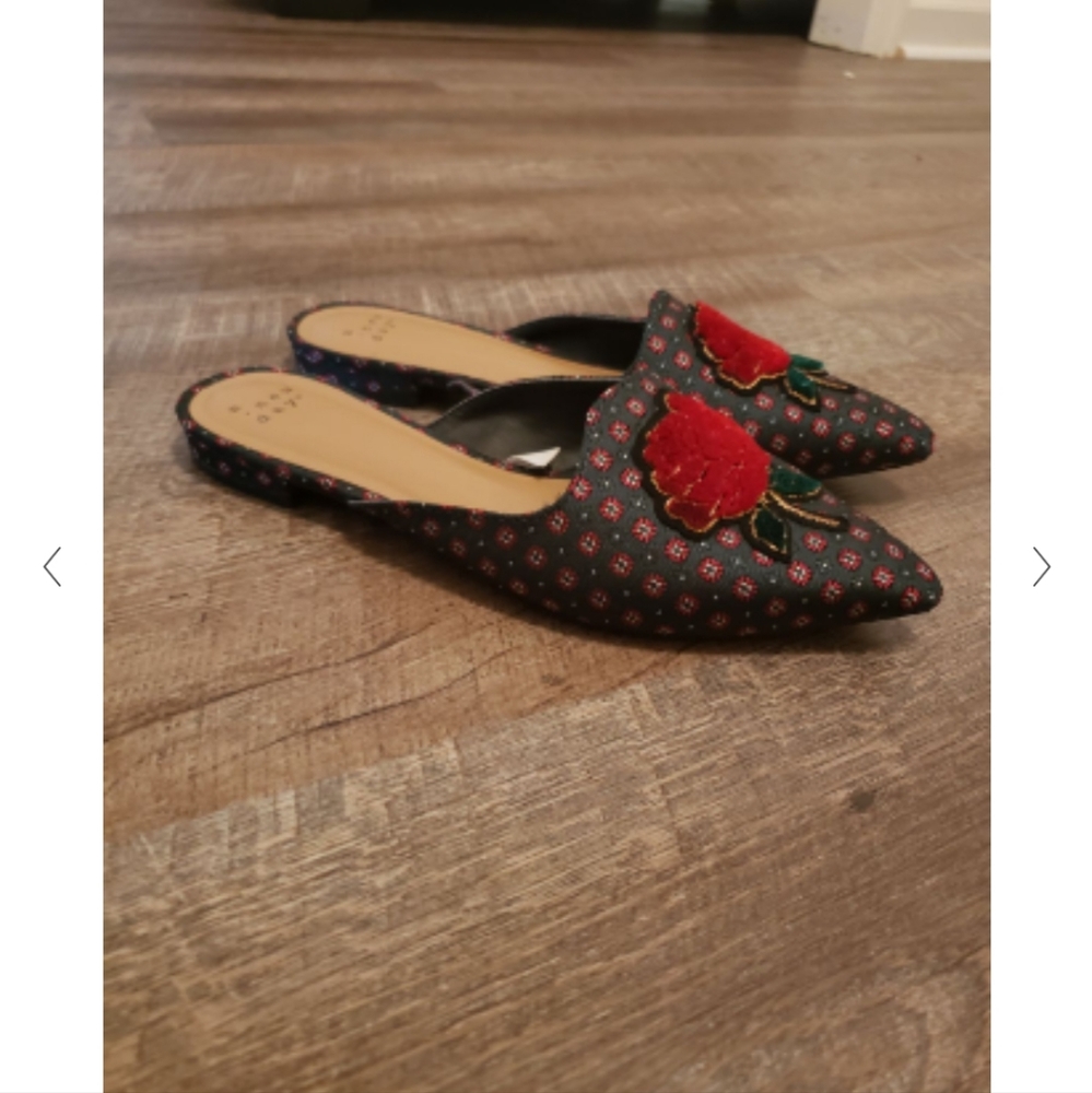 ♥️SOLD NWT Embroidered  mules  7.5 - Picture 2 of 5
